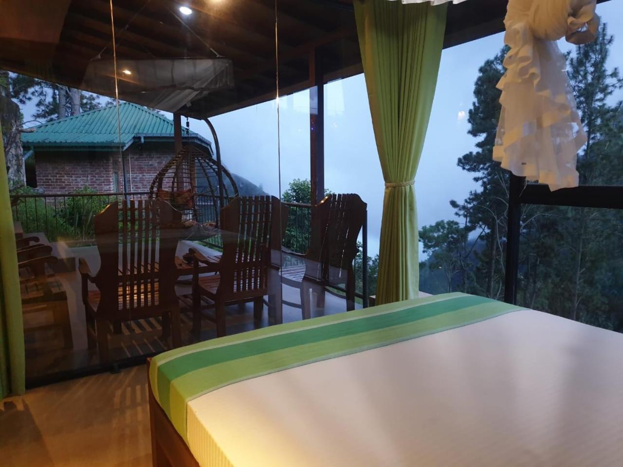 Ella Mount Relax Cottage Exterior photo